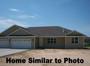 7356 Casey Ln, Pulaski, WI 54162