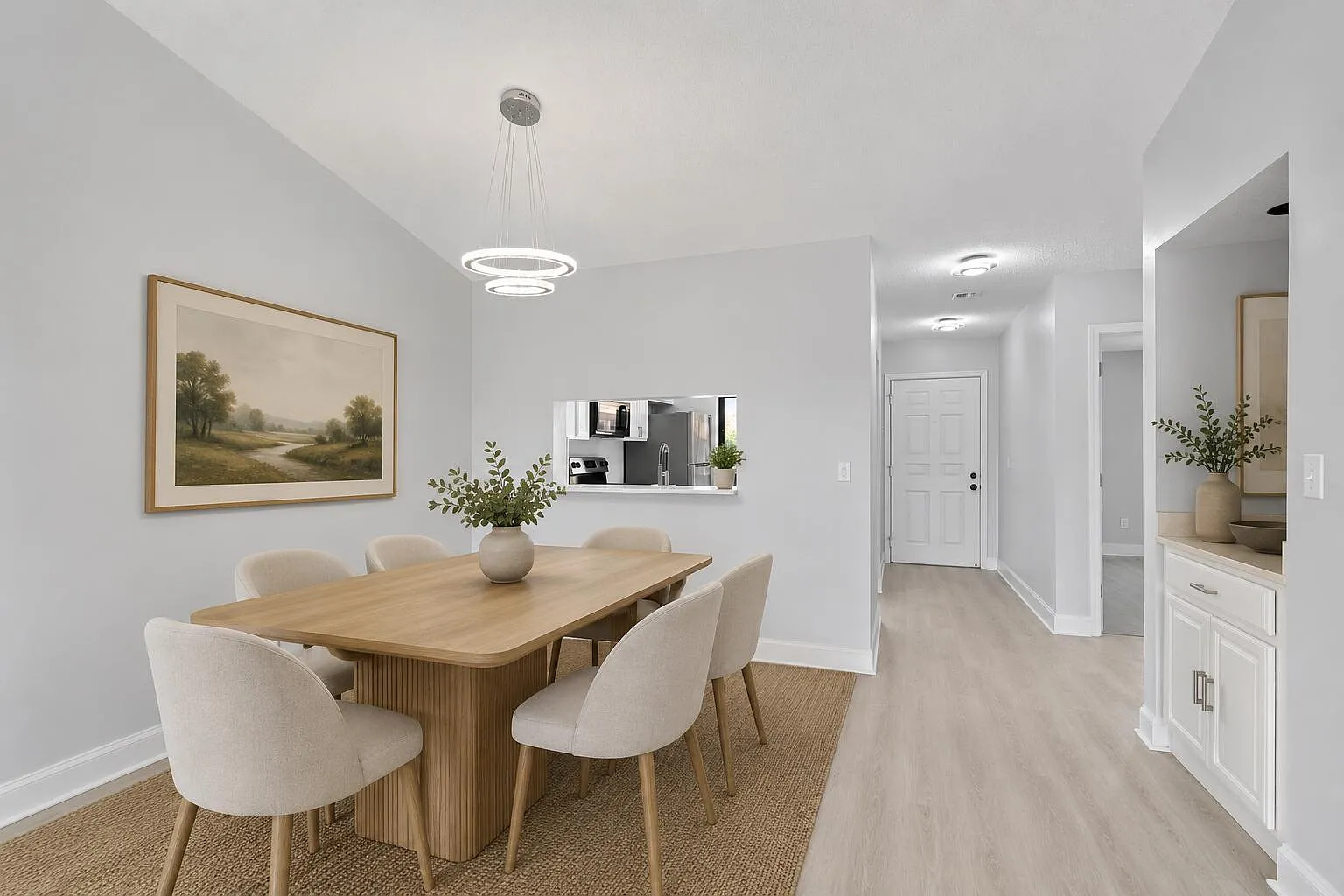 2 bed, 2.0 bath, 1200 sqft, $2,350 — Photo 4
