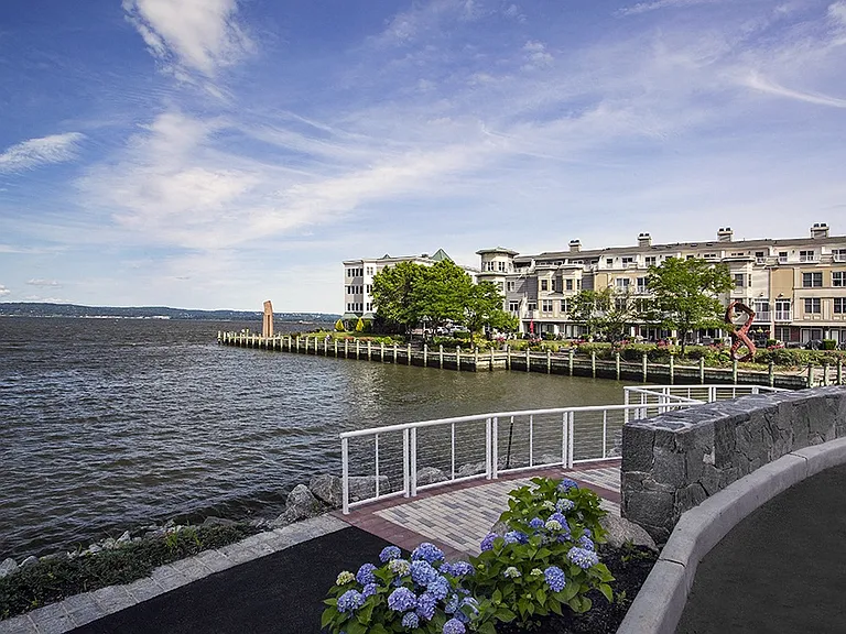 The Haverstraw Waterfront Park & Sculpture Trail