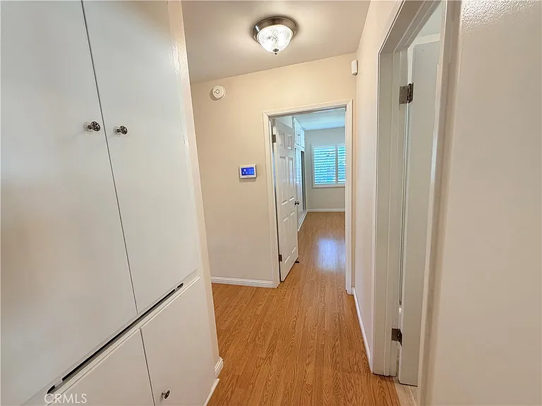 2513 Birch St — Photo 37