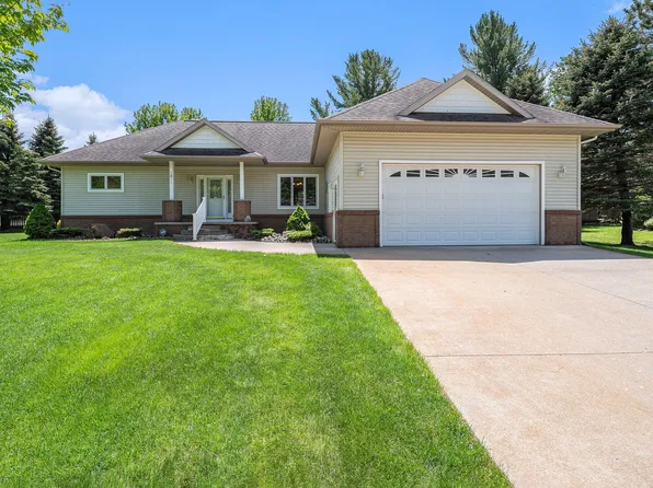 1511 Winterland Dr, Gaylord, MI 49735