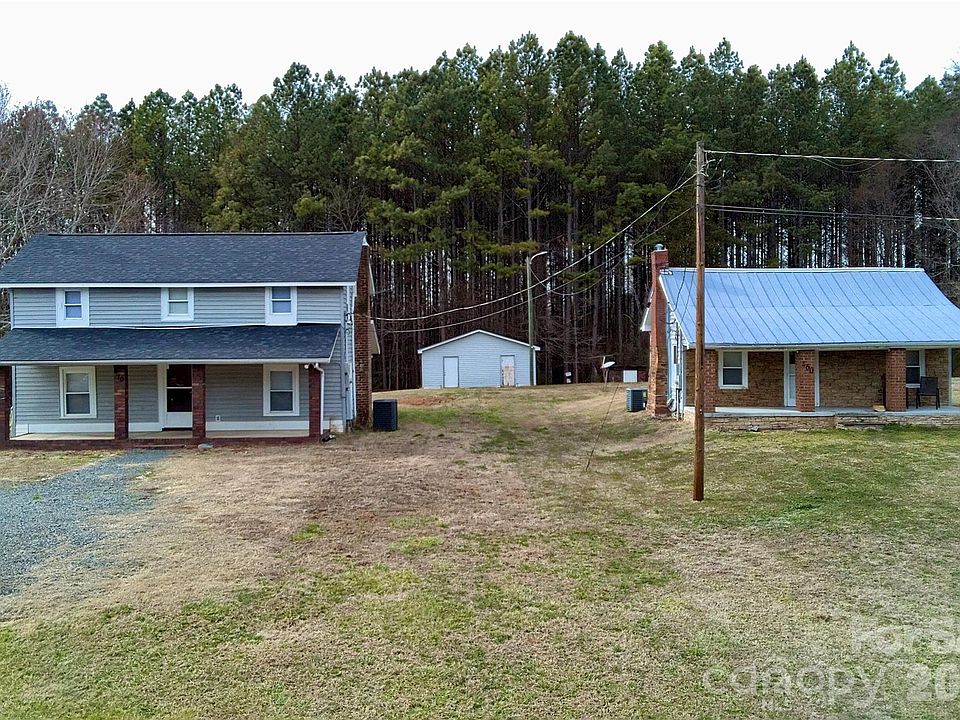 1st image of 470 S Moose Rd