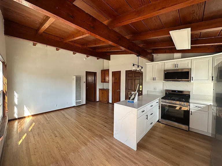 9831 Regent St #9831 — Photo 7