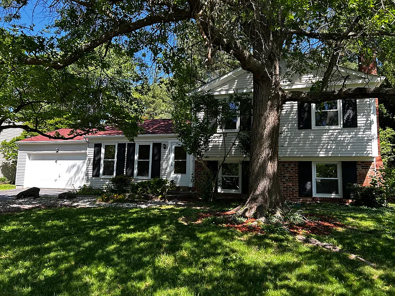 2658 Fanieul Hall Ct — Photo 1