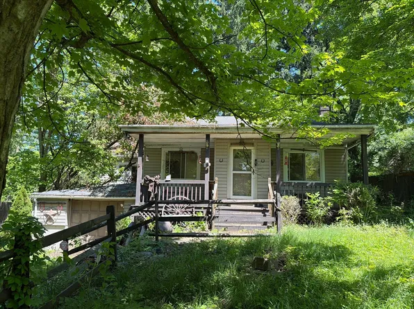 6305 Boston Rd, Valley City, OH 44280