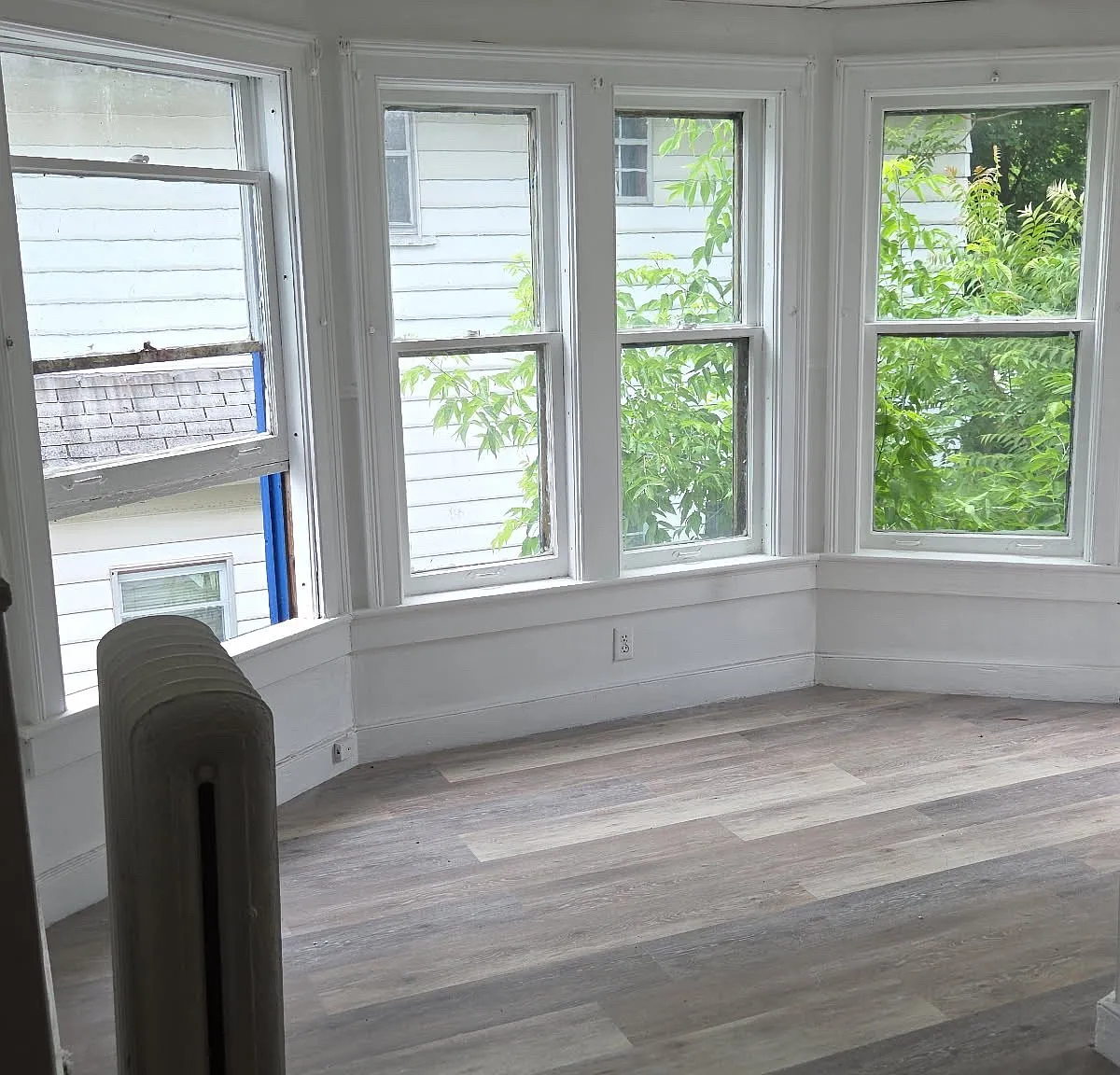 2 bed, 800 sqft, $945 — Photo 1