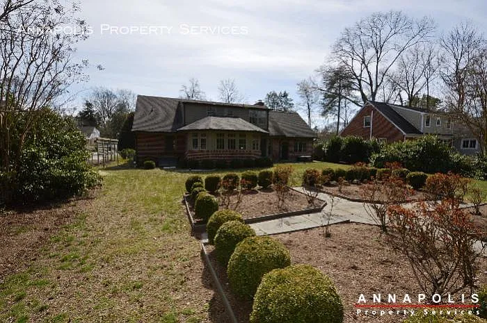208 Avondale Cir — Photo 54