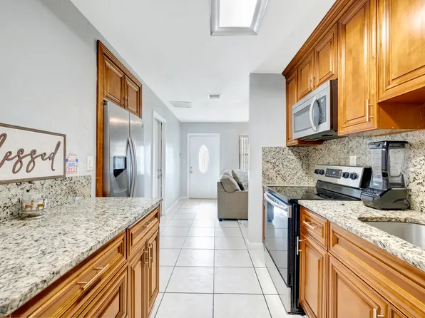 2601 NE 12 Terrace, Pompano Beach, FL 33064