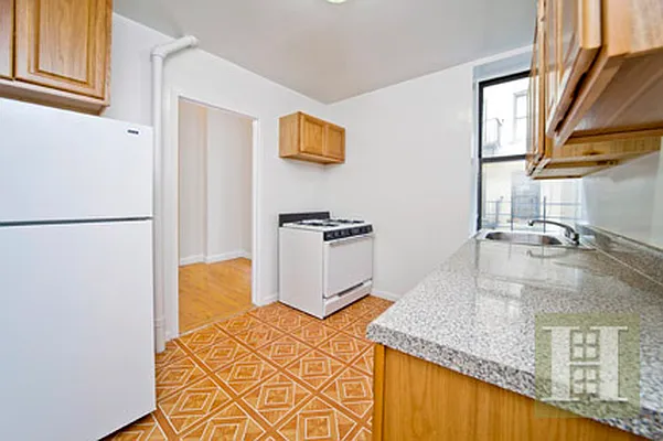 Rented by Halstead Real Estate | media 18