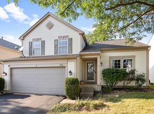 2946 Coastal Dr, Aurora, IL 60503
