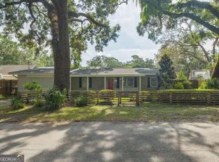 204 4th Ave, Saint Simons Island, GA 31522