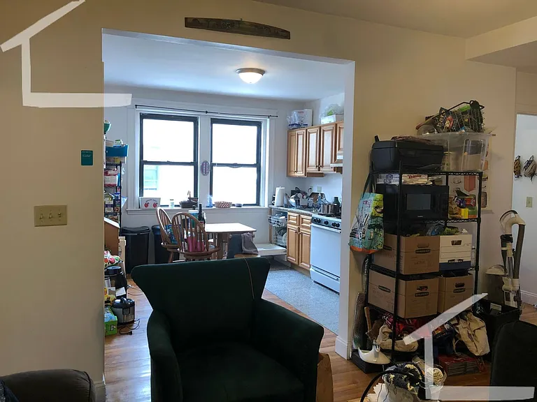 31 Egremont Rd #3C — Photo 6