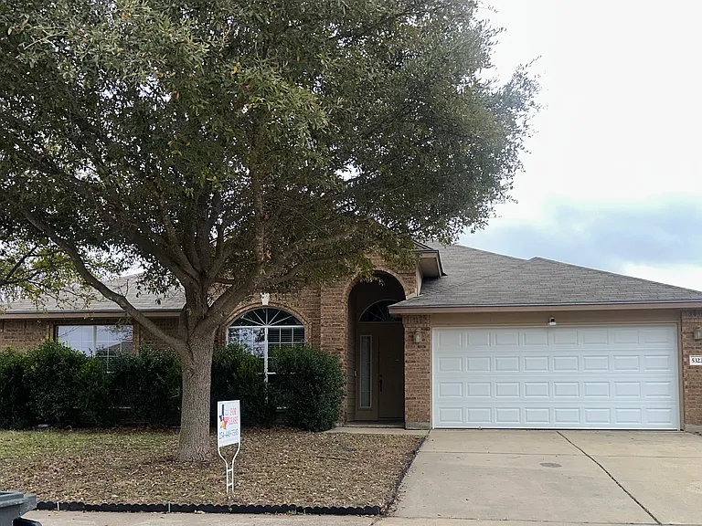 5322 Birmingham Cir — Photo 1