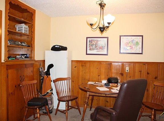 5th image of 743 Blackwell Ave