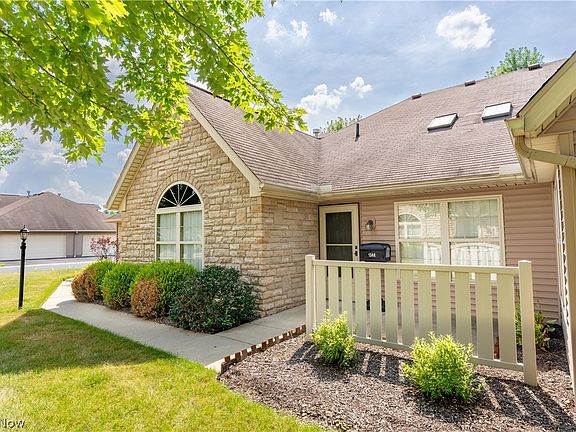 2nd image of 1344 Pebble Chase Cir NE