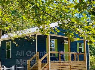 5390 Valley Dr, Cumming, GA 30041