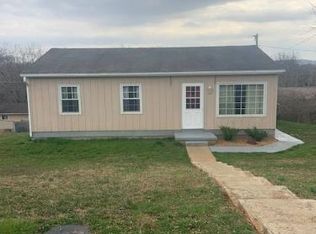 609 W 5th North St, Morristown, TN 37814