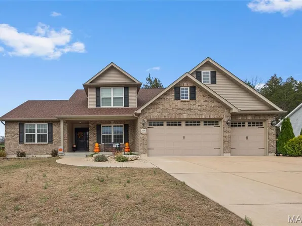 2806 Niagara Falls Ct, Festus, MO 63028