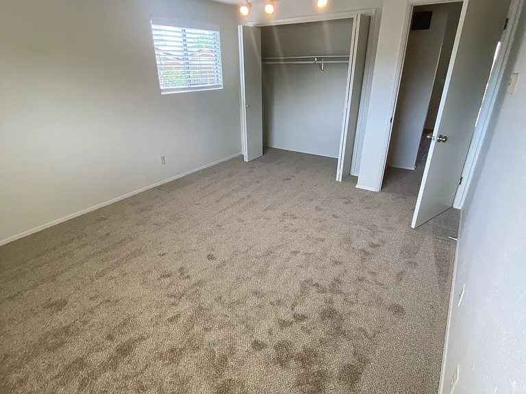 4520 Olympic Blvd #4 — Photo 8