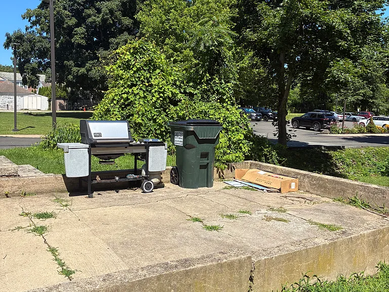 93 E Main St #2 — Photo 2