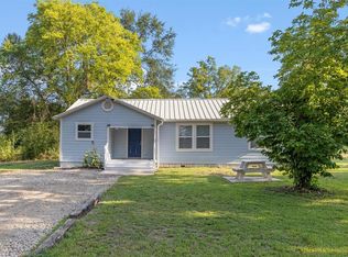 208 Lee Ivie Ln, Emory, TX 75440