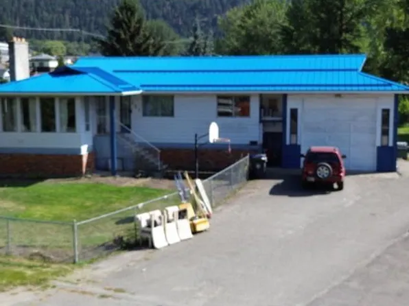 629 3rd Ave, Chase, BC V0E 1M1