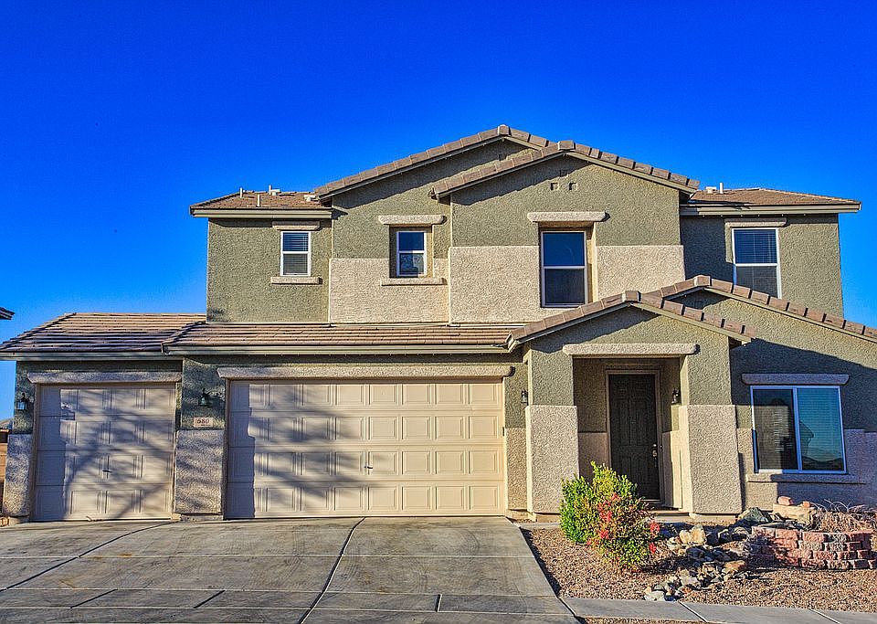 1st image of 580 E Sterling Canyon Dr