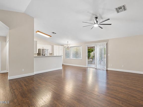 5th image of 2082 E SAN TAN Court