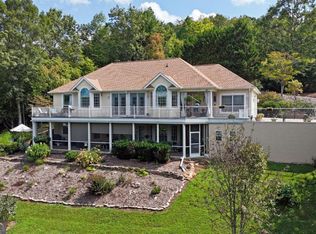 1701 Victoria Woods Dr, Hiawassee, GA 30546