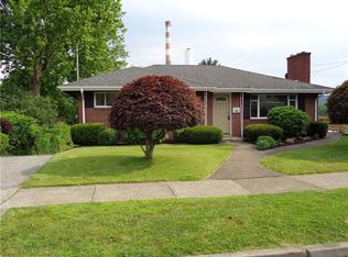 322 Elwyn Ave, Springdale, PA