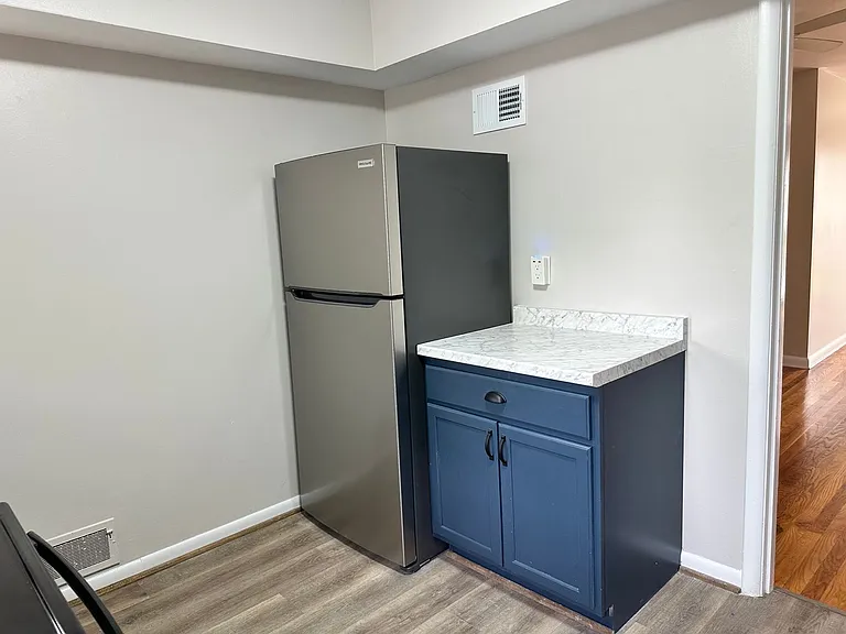 2711 Riedling Dr — Photo 10