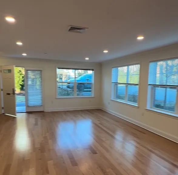 218 Ellery Ct — Photo 22