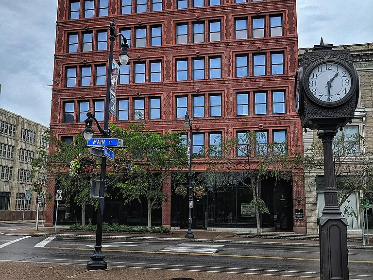 The Sidway Apartments & Lofts — Photo 1
