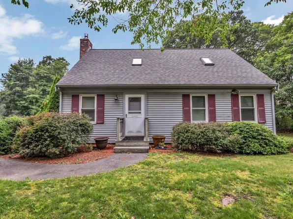 32 High Sachem Road, Mashpee, MA 02649