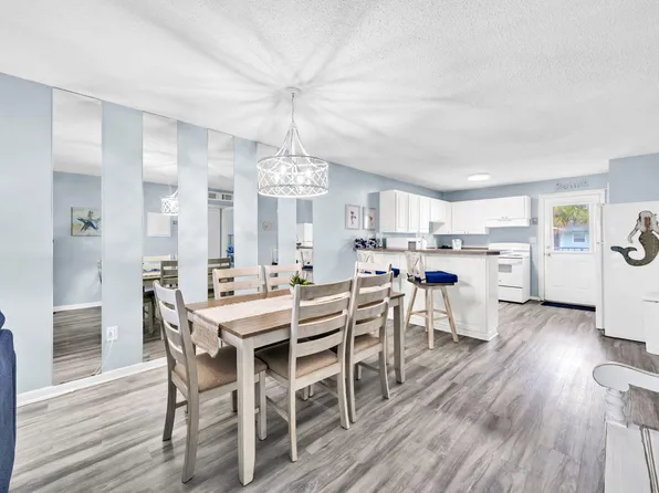 885 Santa Rosa Blvd Unit 203-C, Fort Walton Beach, FL 32548