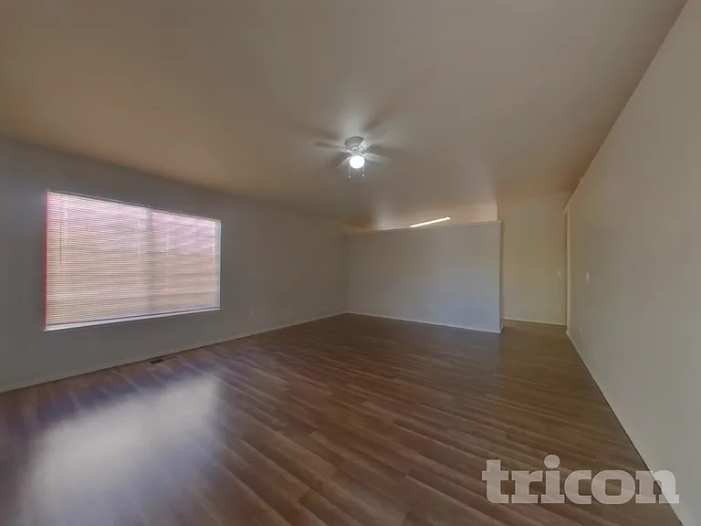 17662 Clear Springs Ct — Photo 2