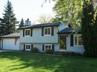 1961 Ruby Ave, Rochester Hills, MI 48309