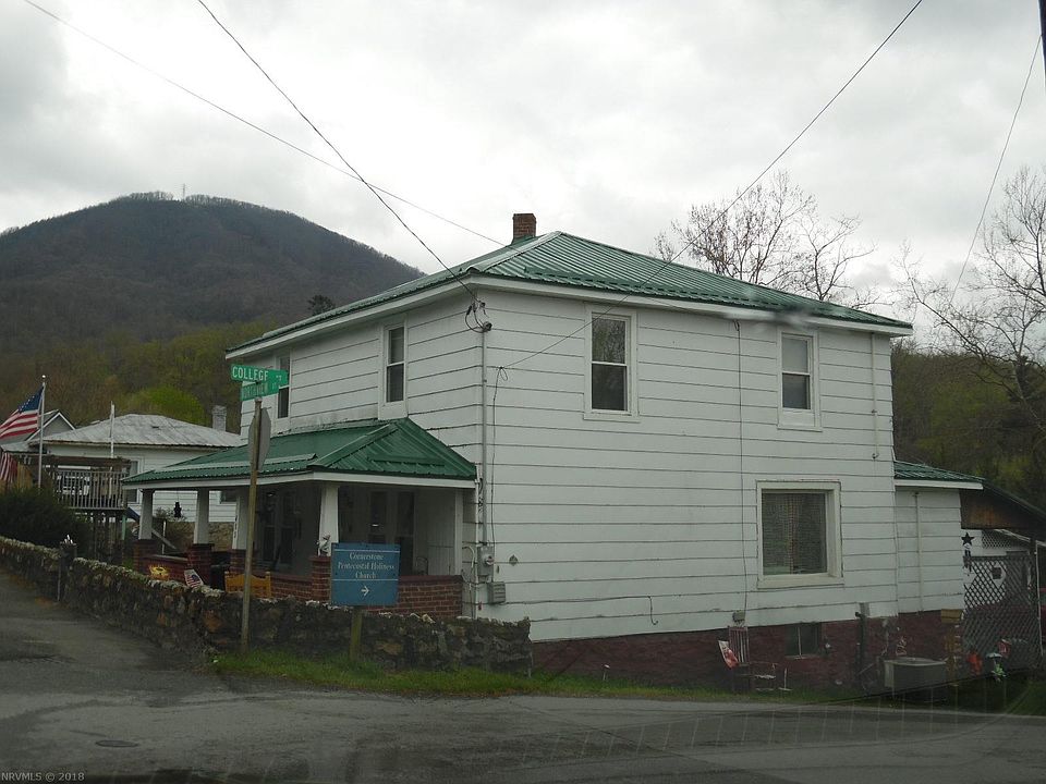 2nd image of 400 Northview St