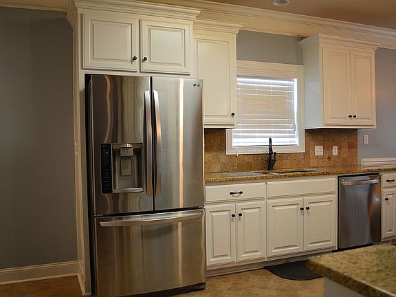 Fridge and smart dishwasher