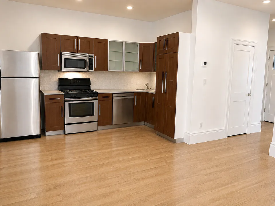 208 Summer St #A