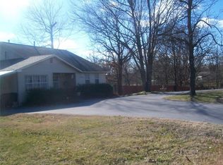 14245 Pleasant Ridge Rd, Rogers, AR 72756