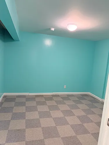 64 Thorne Ave Photo 1