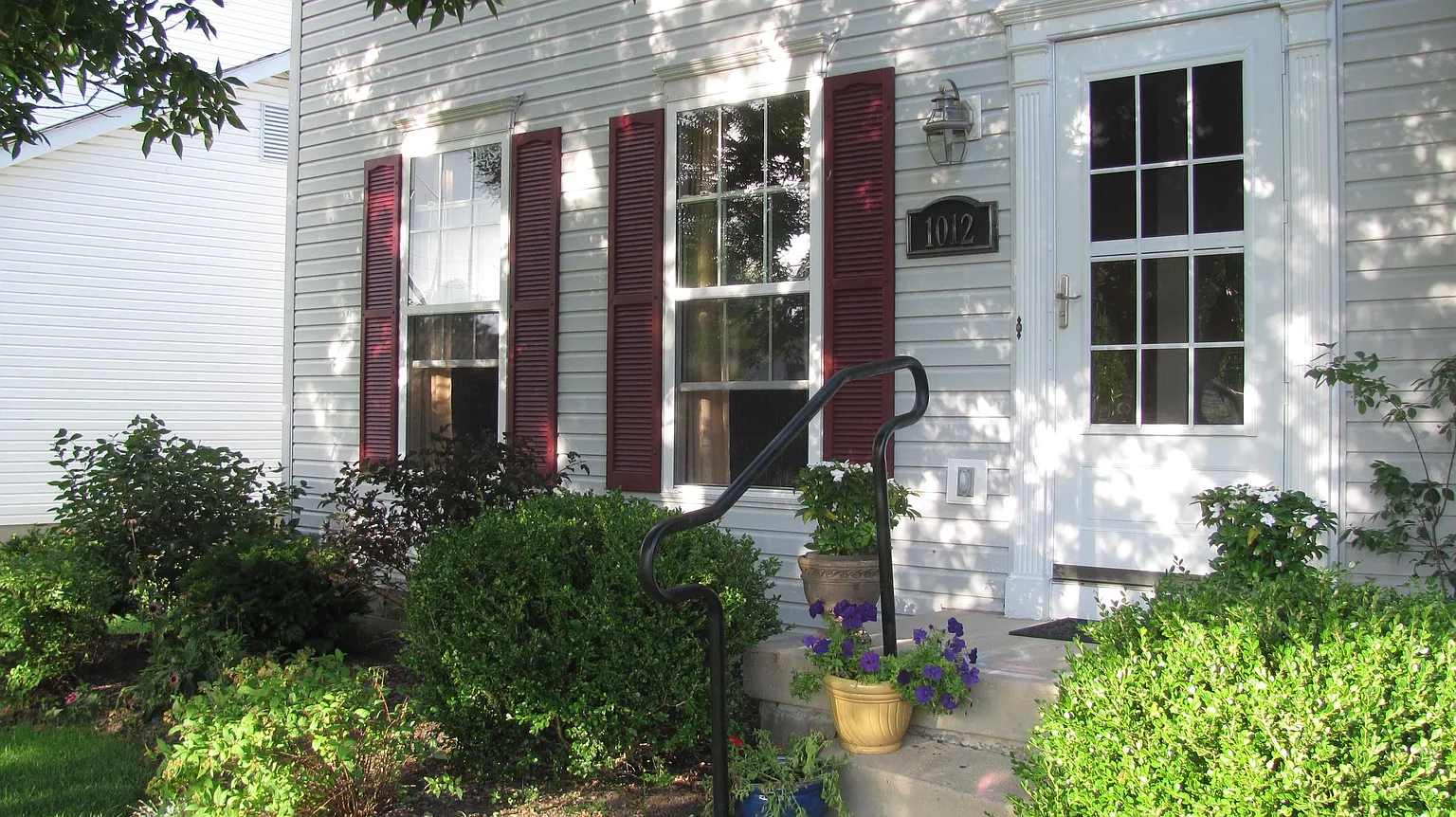 1012 Beaujolais Pl photo 1