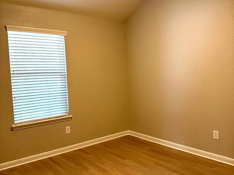 21530 Pointed Oak Ln — Photo 8