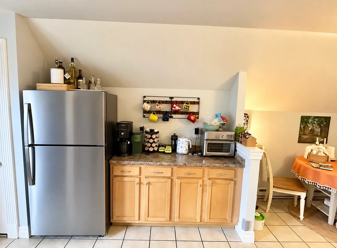 2 bed, 1025 sqft, $1,950 — Photo 4