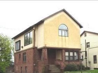 946 Spring Valley Rd, Maywood, NJ 07607