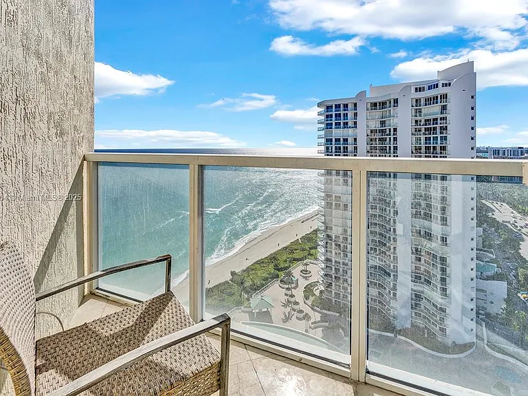 16699 Collins Ave #2508 — Photo 23