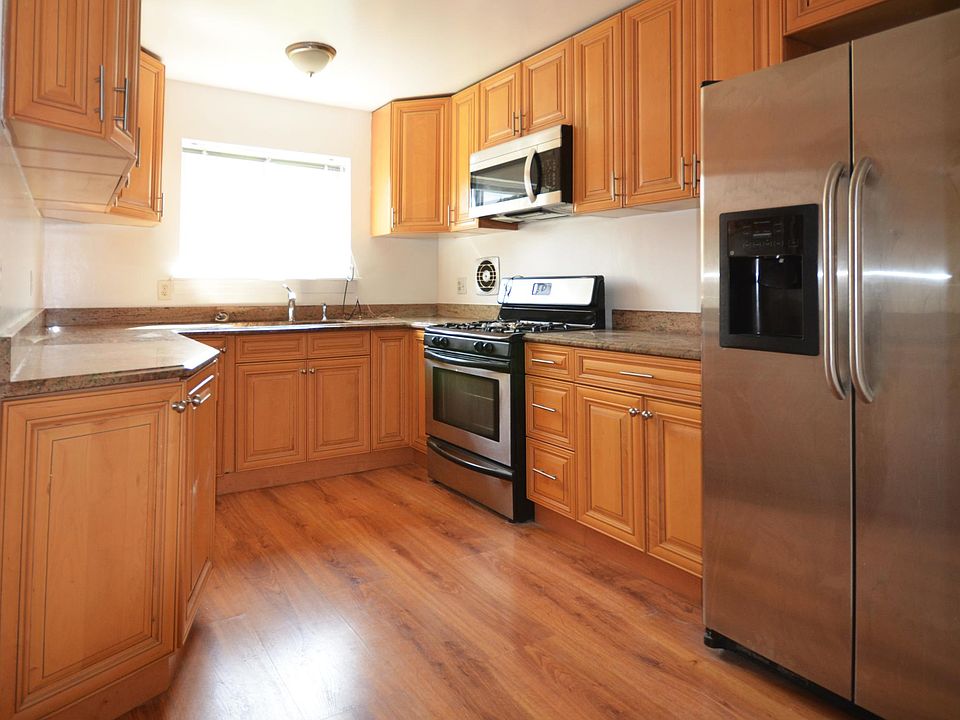 1st image of 1526 Mac Donough Pl #1