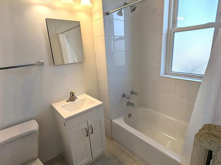 1701 W North Shore Ave #3A — Photo 7