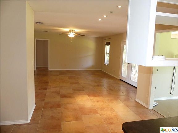 5th image of 421 Watts Ln #B